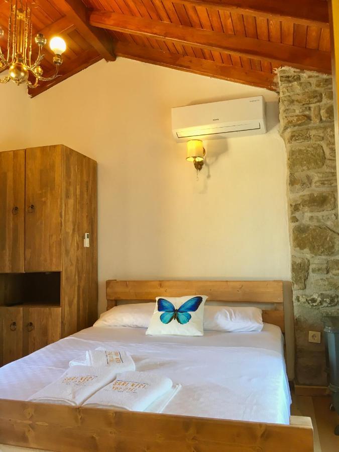 Sari Keci Tas Otel İmroz Exterior foto