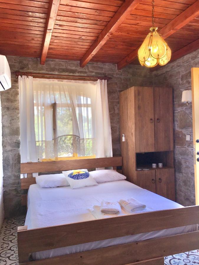 Sari Keci Tas Otel İmroz Exterior foto